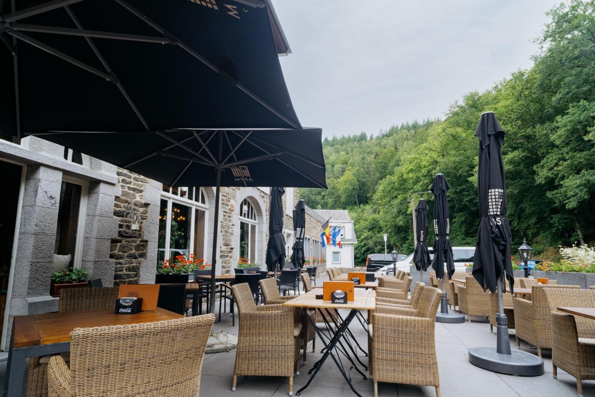 Hotel L'Eau Vive Vresse-sur-Semois Exteriör bild