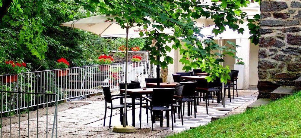 Hotel L'Eau Vive Vresse-sur-Semois Exteriör bild